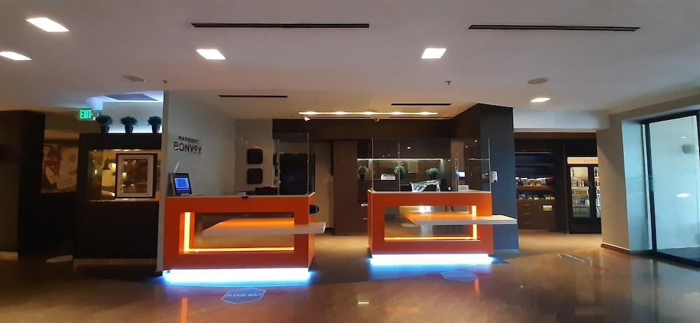 圣萨尔瓦多万怡酒店 外观 照片